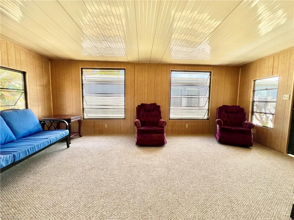 573 Cape Florida LN-22