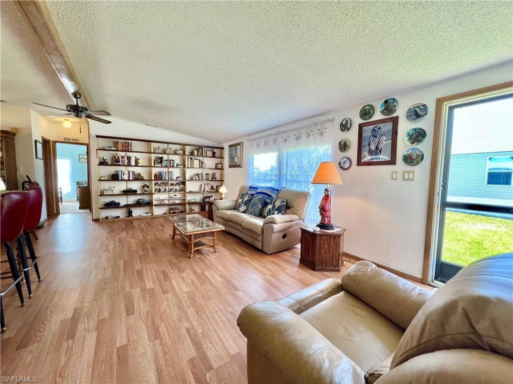 573 Cape Florida LN-5