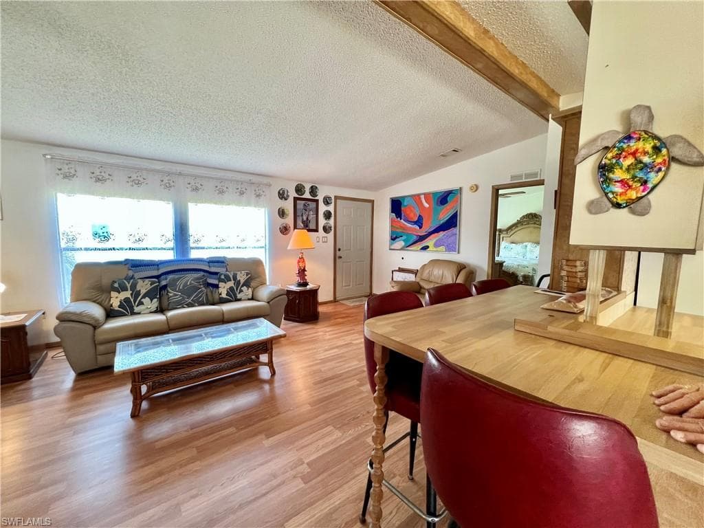 573 Cape Florida LN-8
