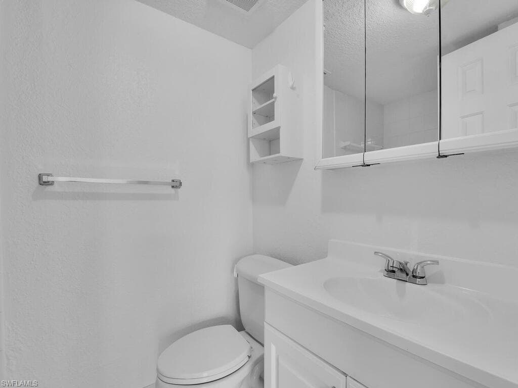 4617 Bayshore DR H5-12