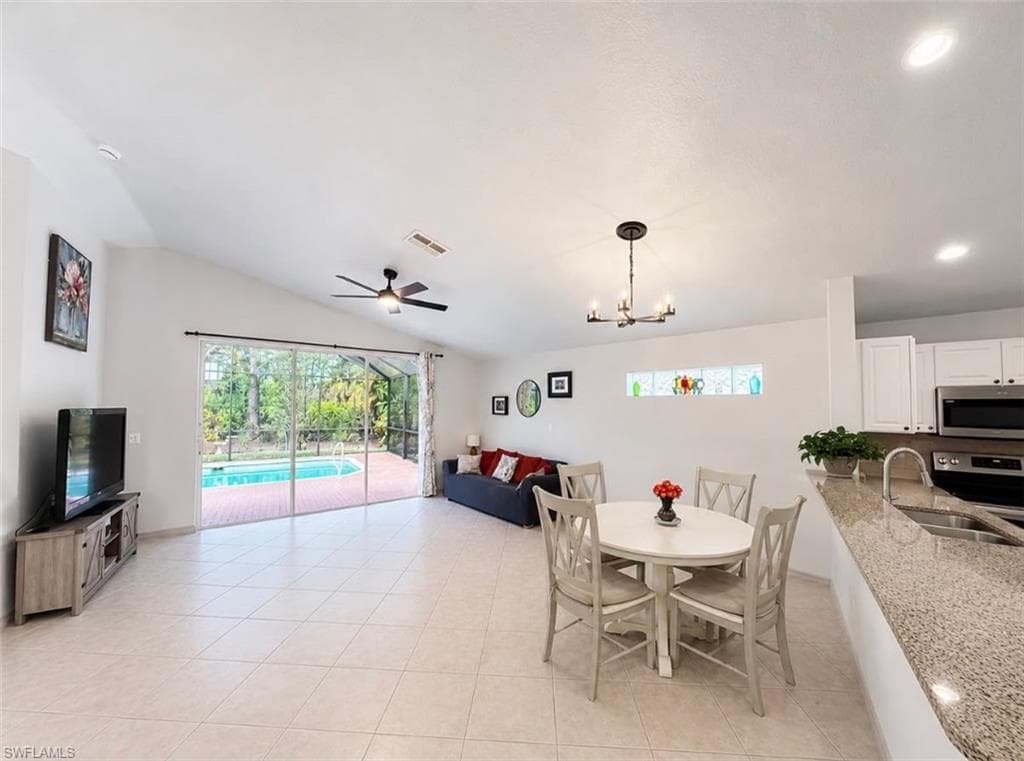 713 Crossfield CIR-4