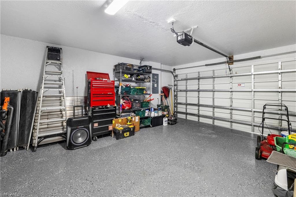 713 Crossfield CIR-29