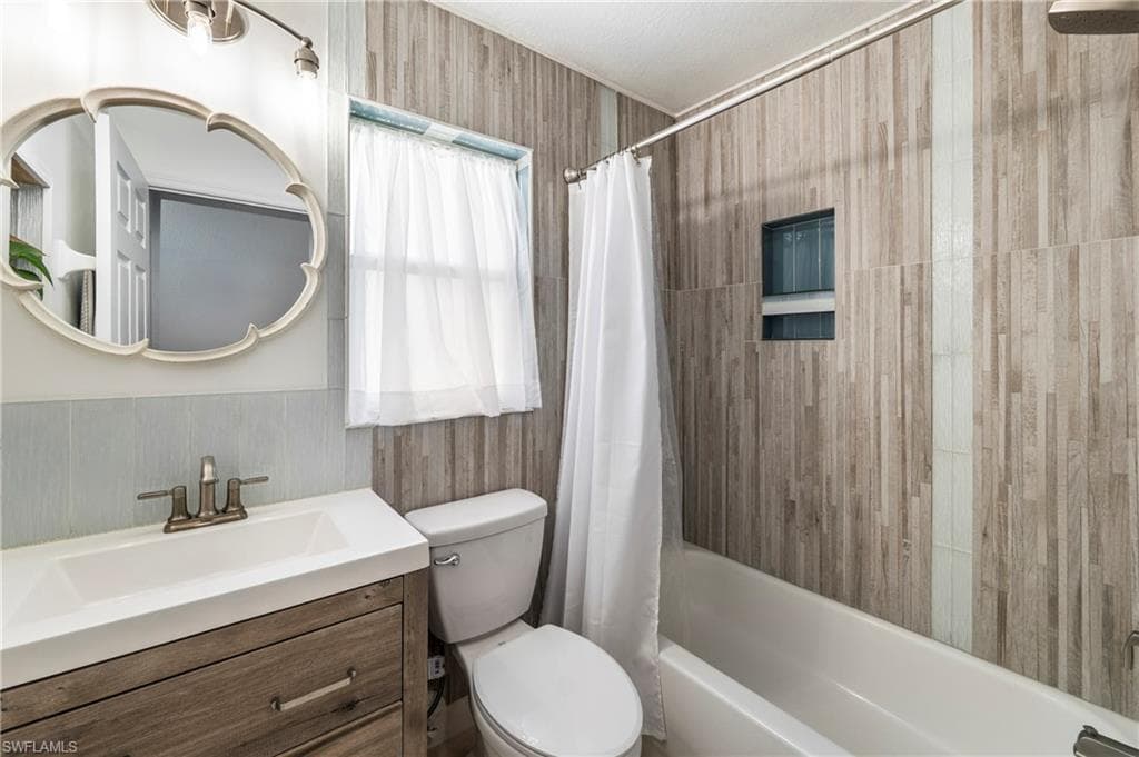 713 Crossfield CIR-24