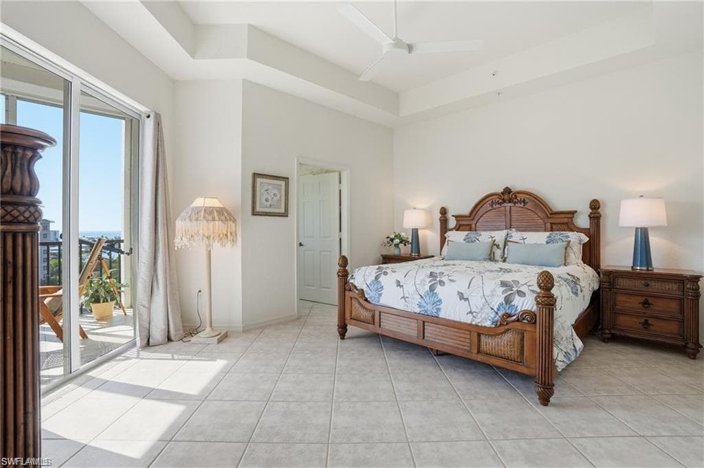 4183 BAY BEACH LN 3P1-19