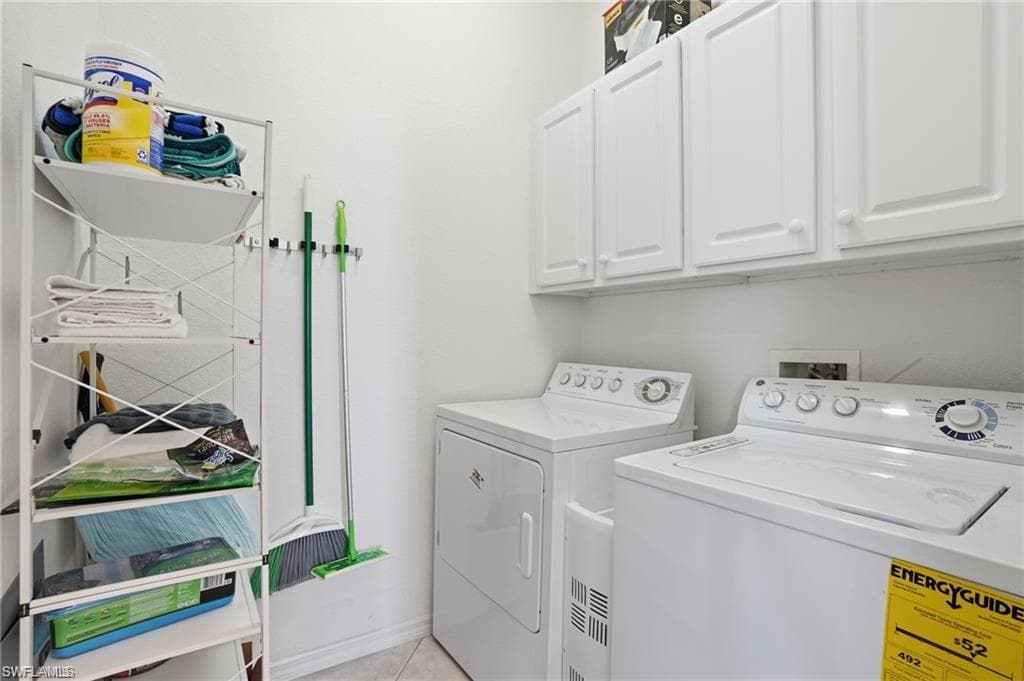4183 BAY BEACH LN 3P1-33