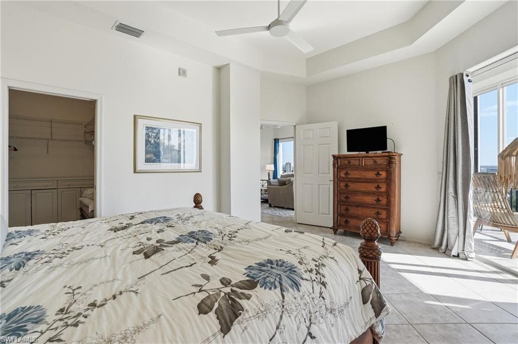 4183 BAY BEACH LN 3P1-24