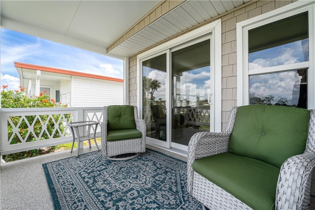 237 Palmer BLVD-37