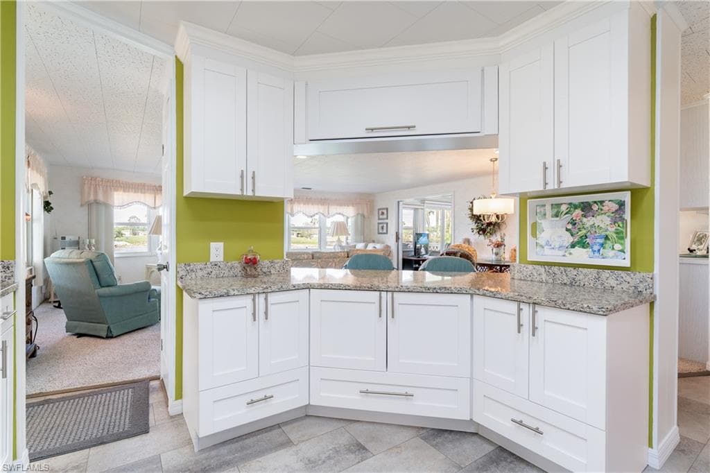 237 Palmer BLVD-9