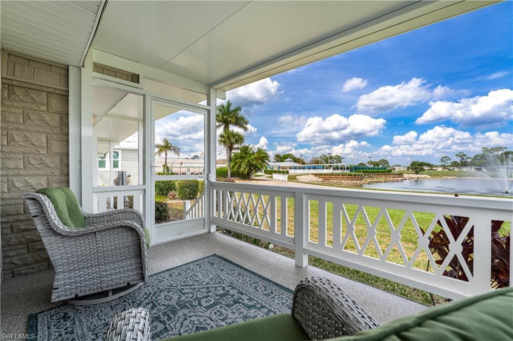 237 Palmer BLVD-36