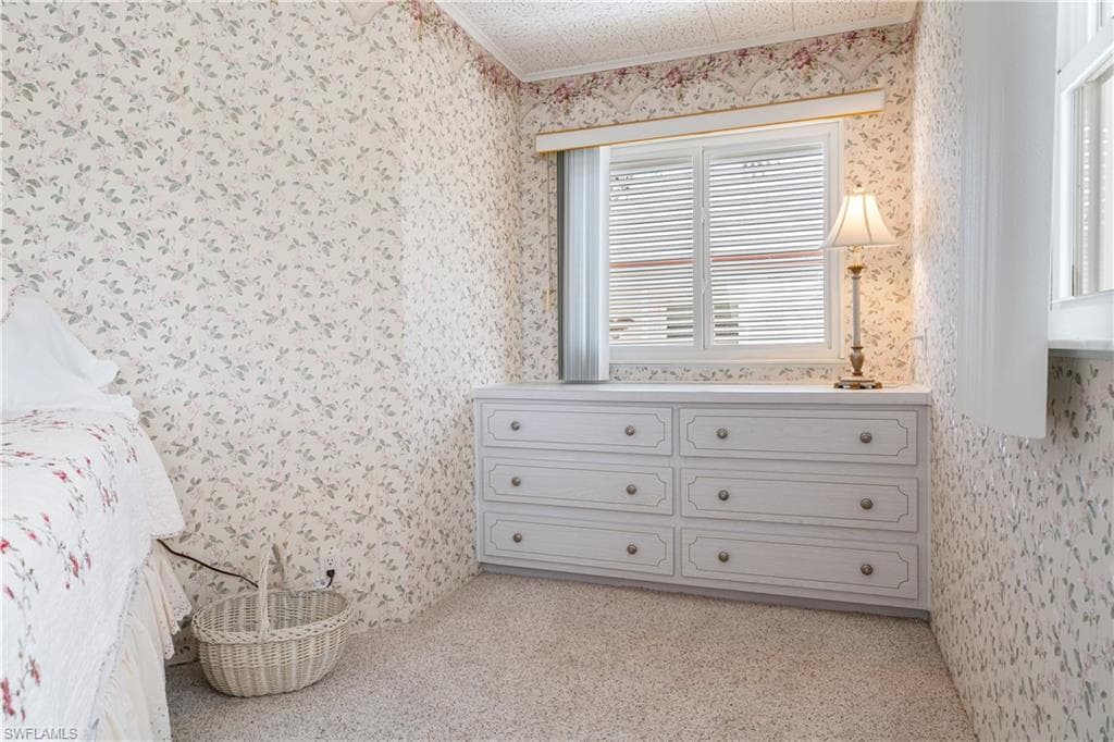 237 Palmer BLVD-28