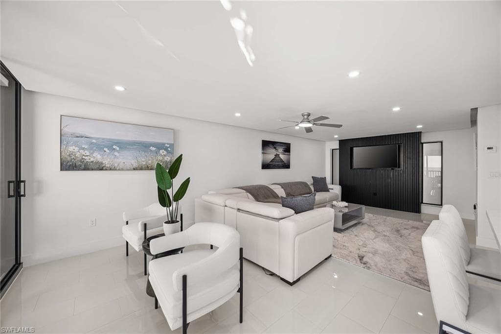 10475 Gulf Shore DR 162-7