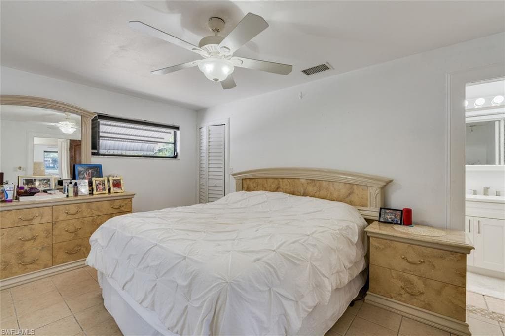 1522 Shelby PKWY-12