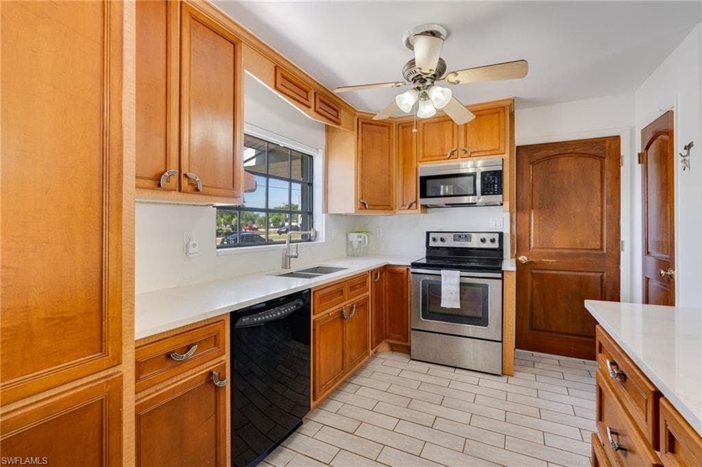 1522 Shelby PKWY-8