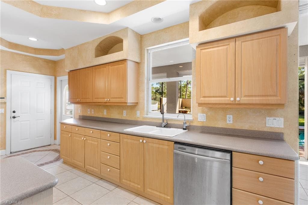 28056 East Brook DR-8