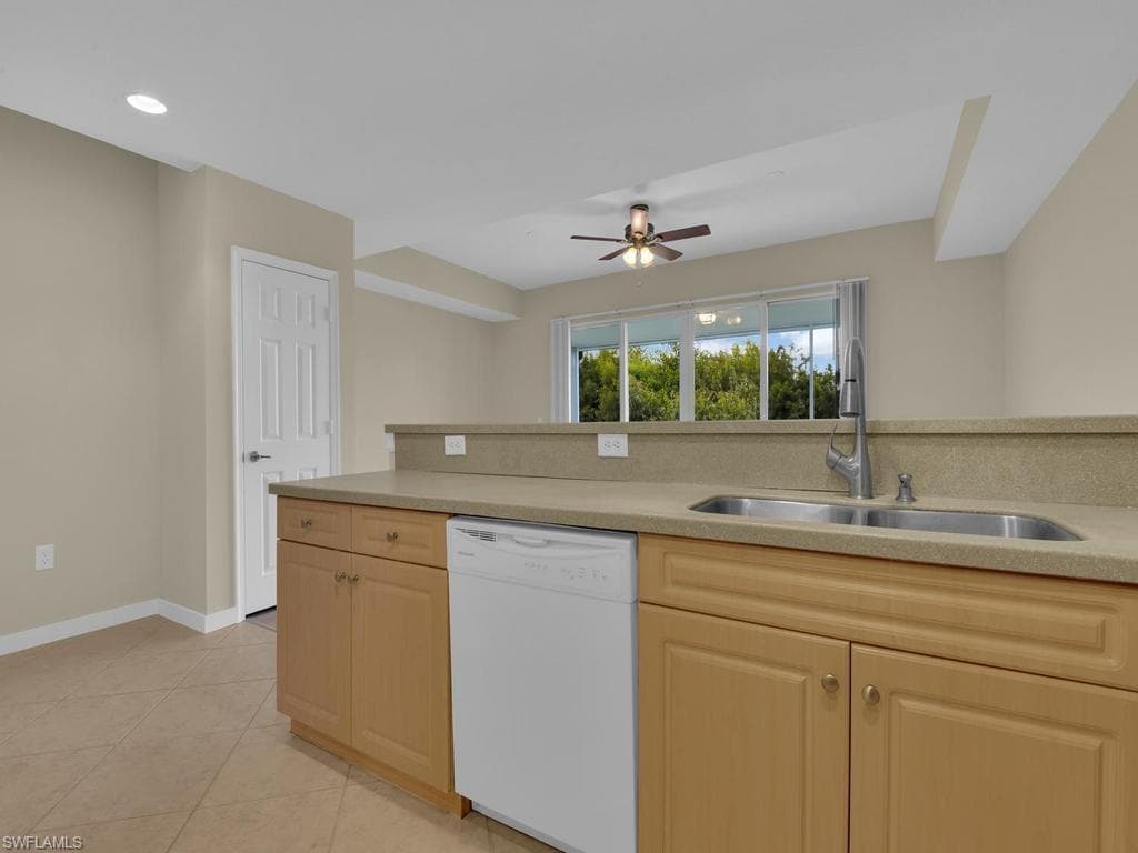 13150 Broadhurst LOOP 203-5