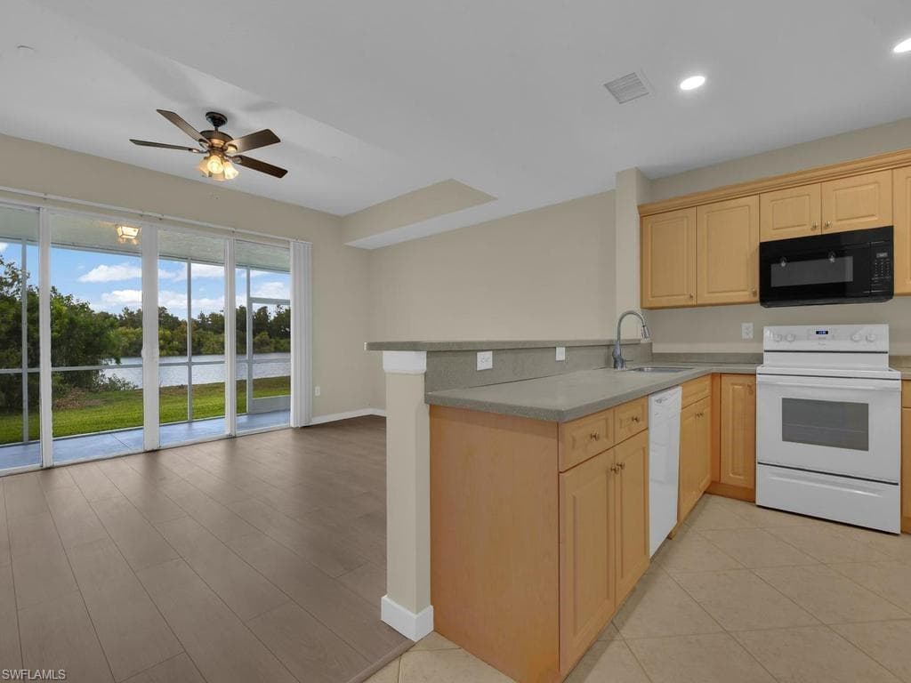 13150 Broadhurst LOOP 203-3