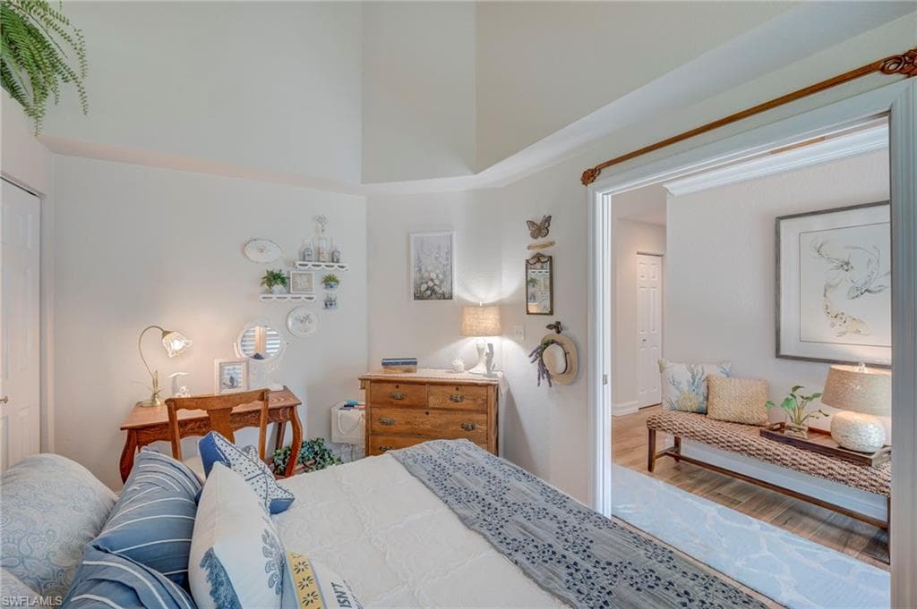 5754 Greenwood CIR 59-24