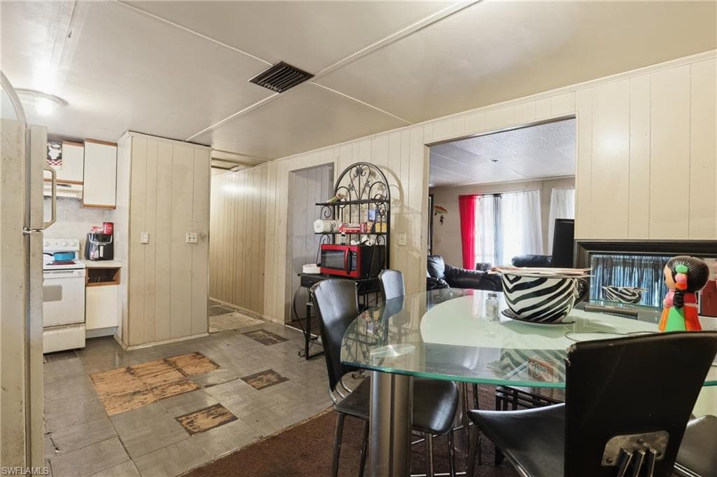 1004 Kentucky AVE-8