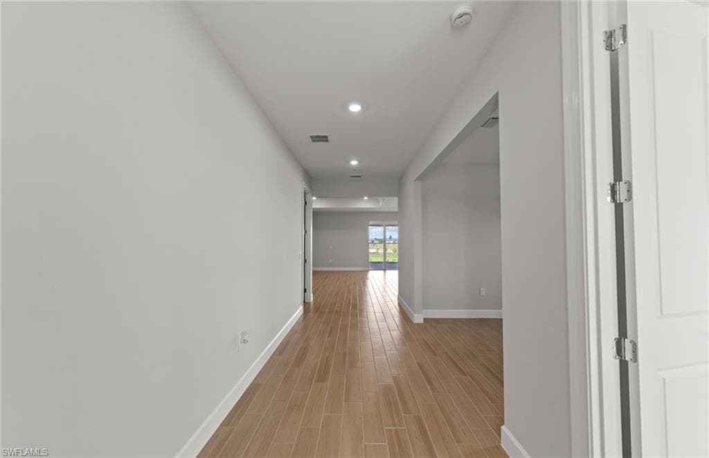 44589 Emerald ST-7
