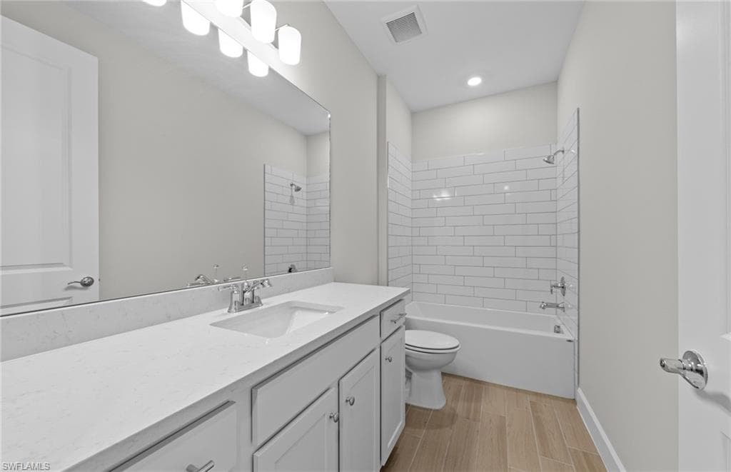44589 Emerald ST-18