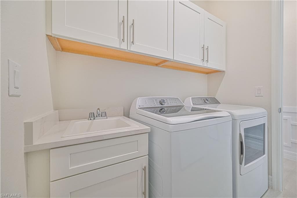 13699 Blue Bay CIR-26