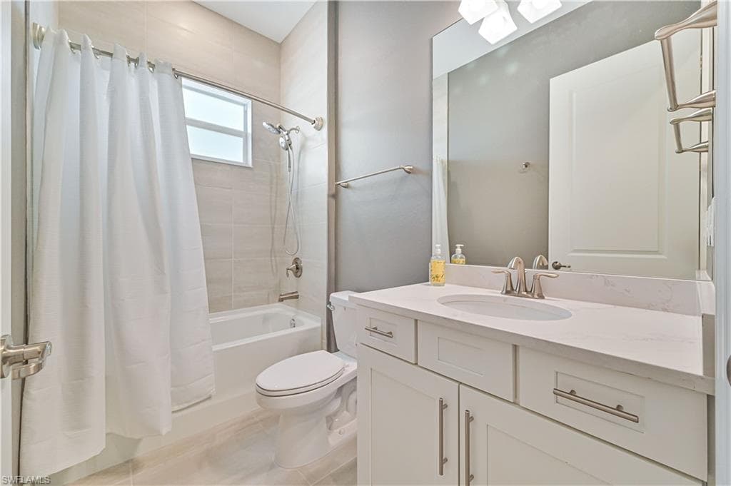 13699 Blue Bay CIR-15