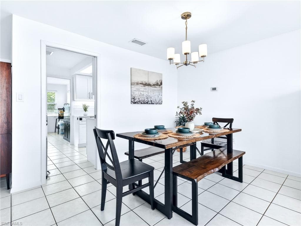 258 Reading ST NW-7