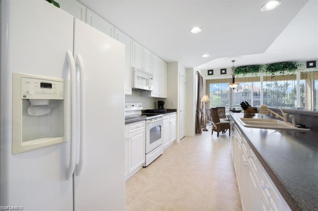 3200 Sea Haven CT 2101-19