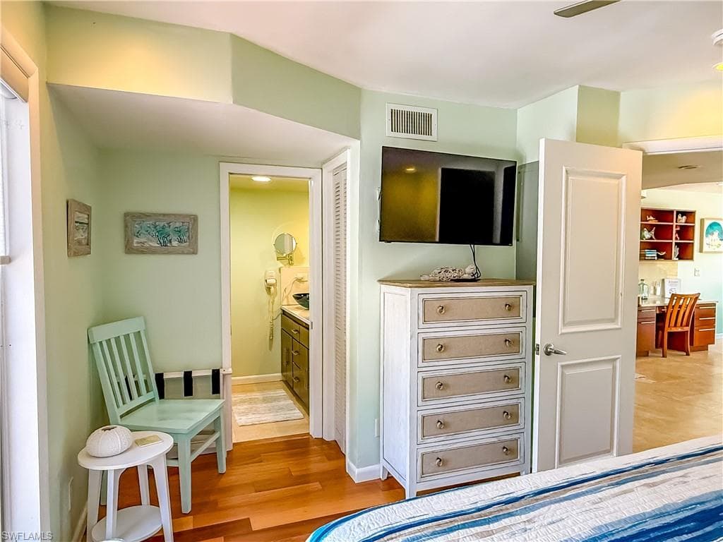 541 Gulf LN-27