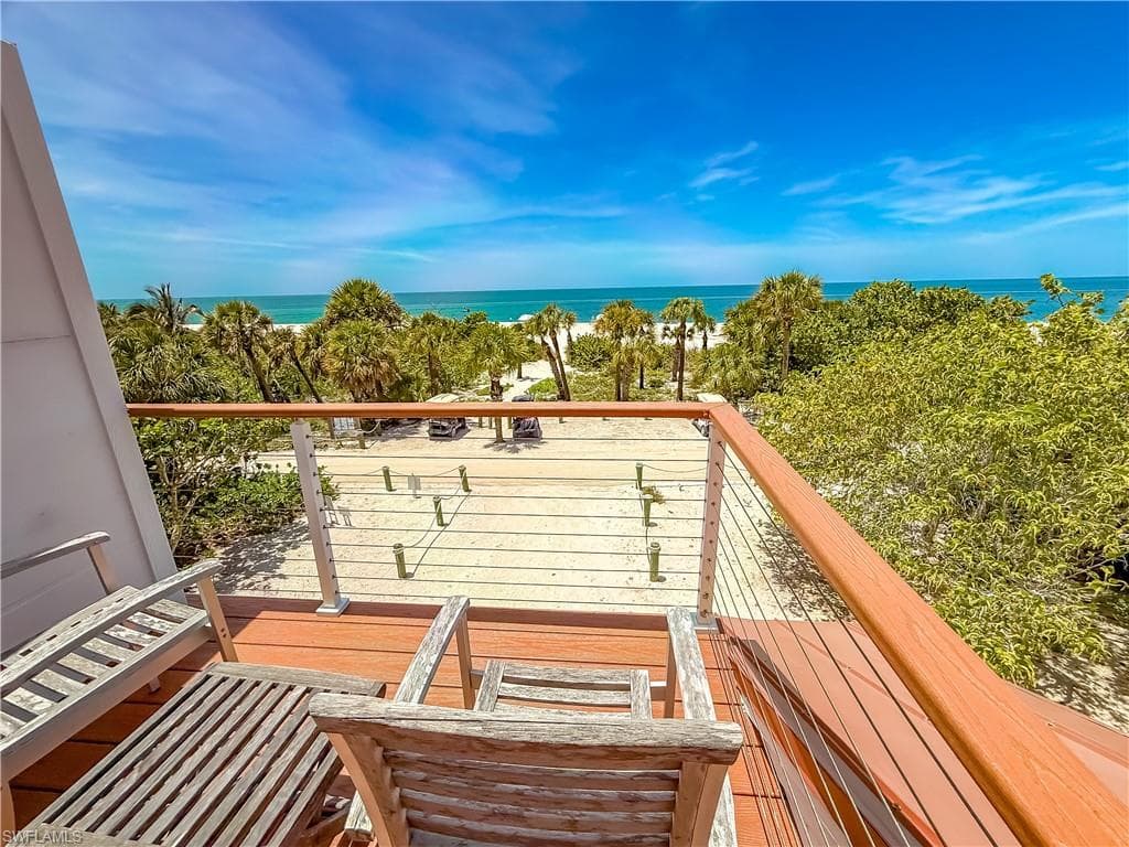 541 Gulf LN-32