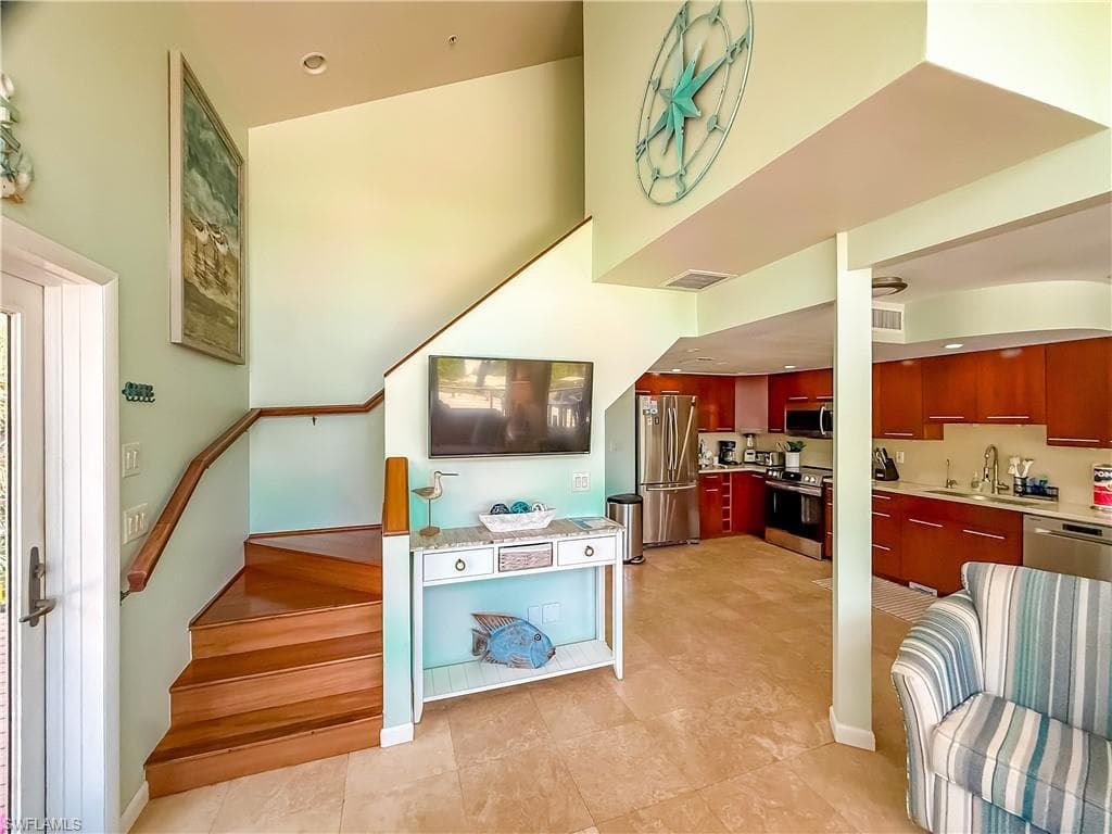 541 Gulf LN-14