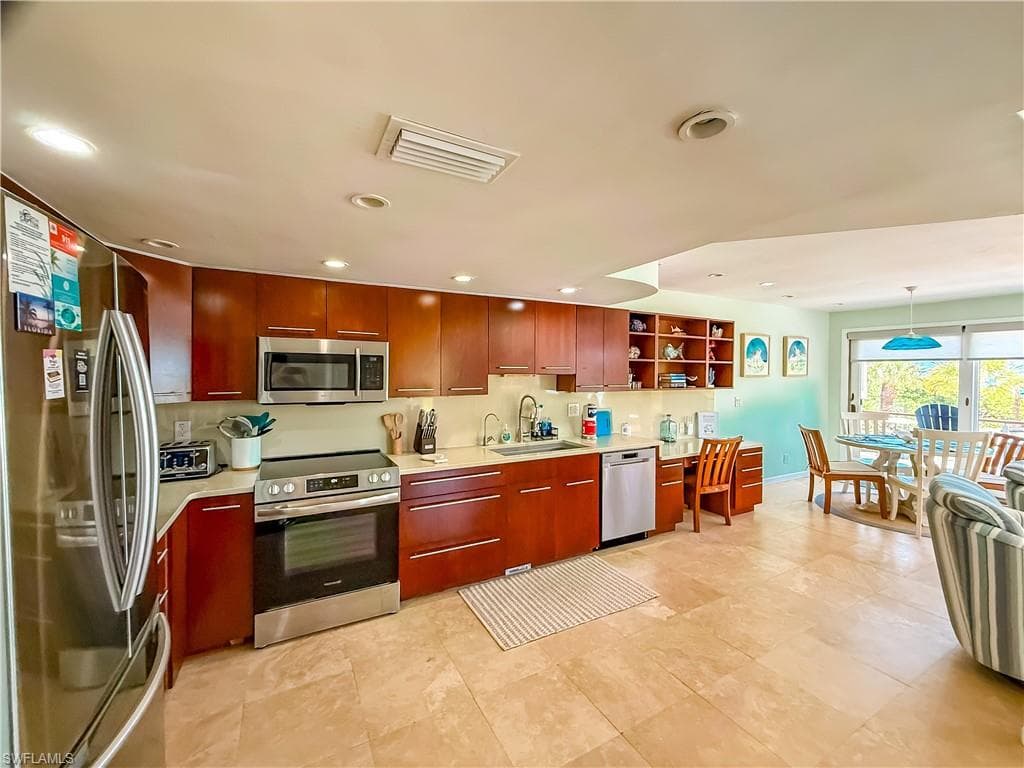 541 Gulf LN-19