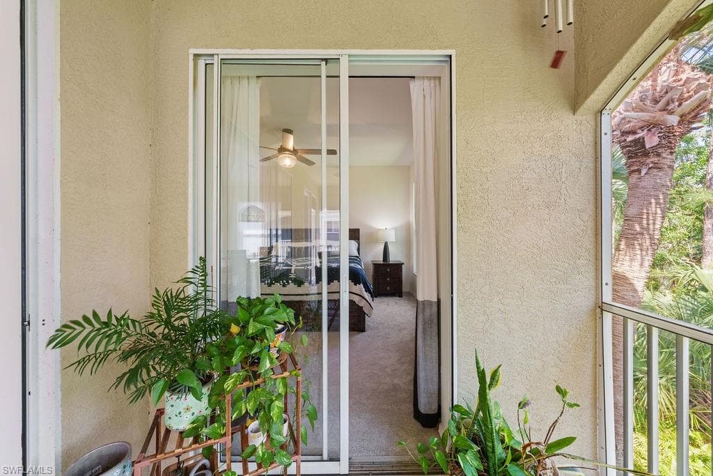 23039 Lone Oak DR-26