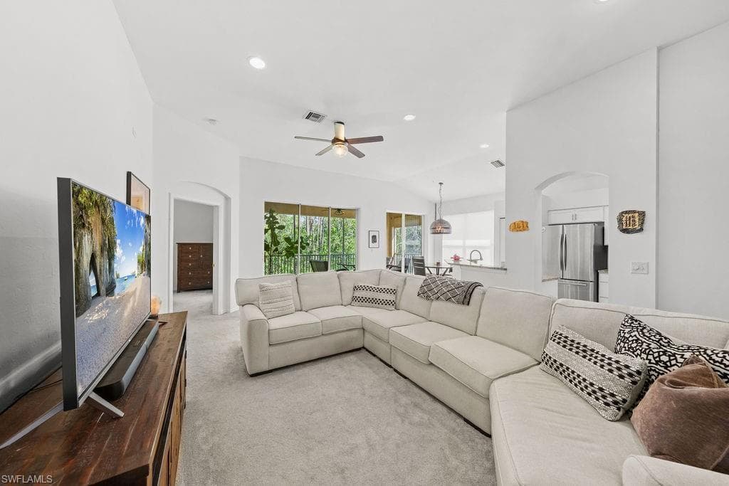 23039 Lone Oak DR-13