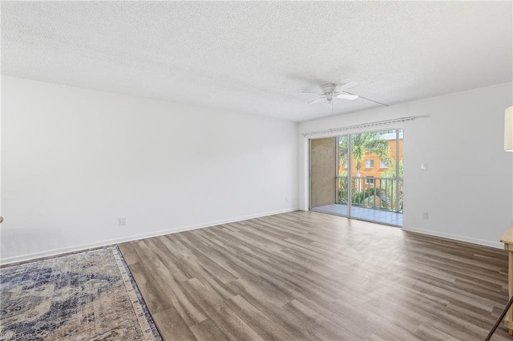 2366 E Mall DR 403-6