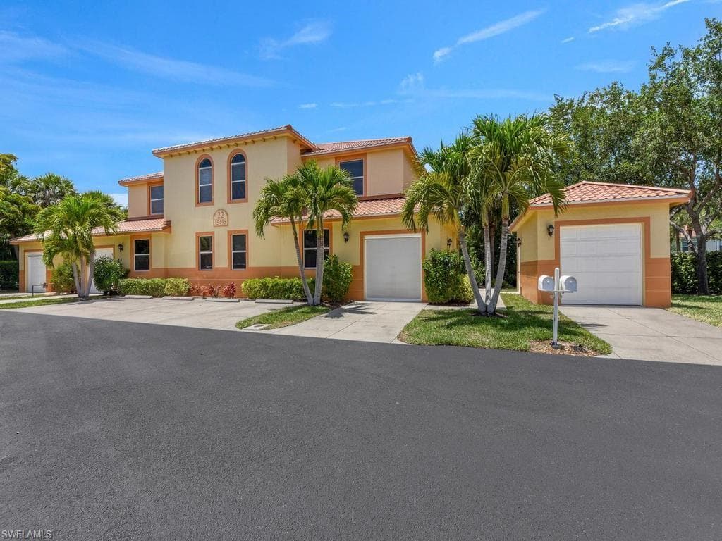 15495 Bellamar CIR 2222-25
