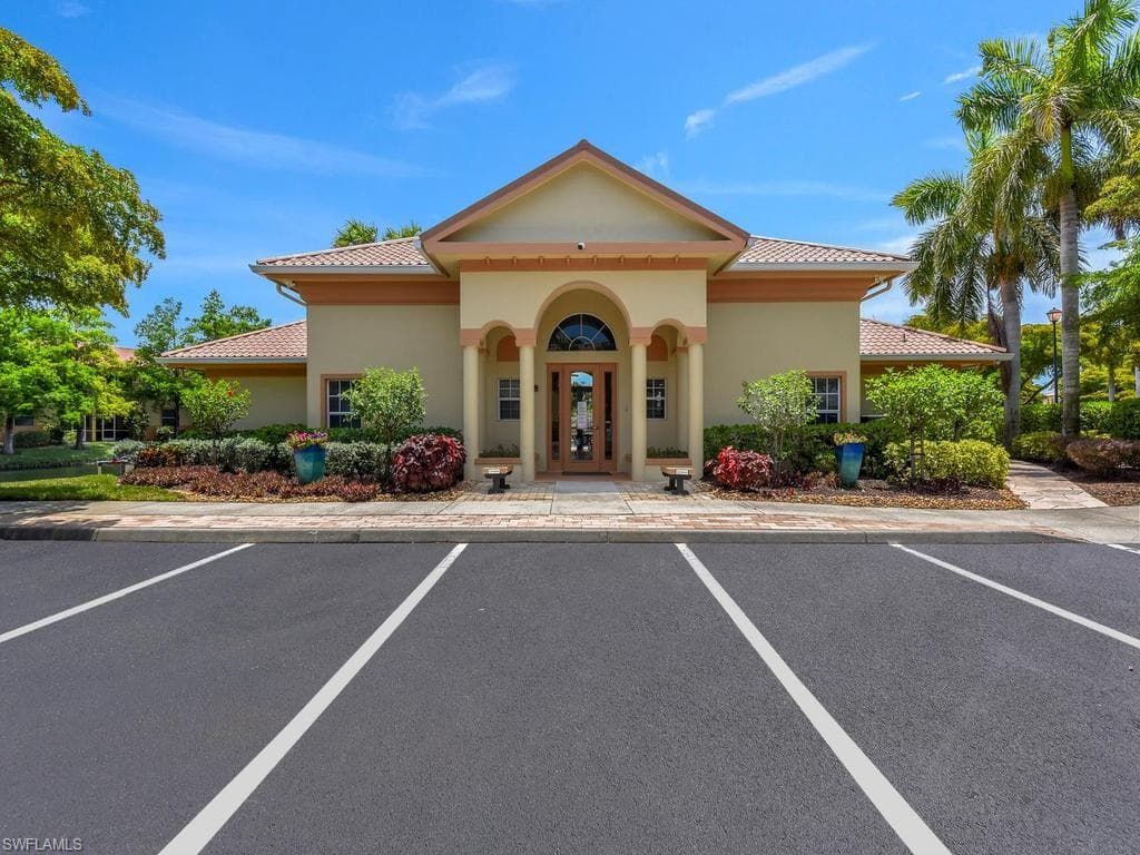 15495 Bellamar CIR 2222-29