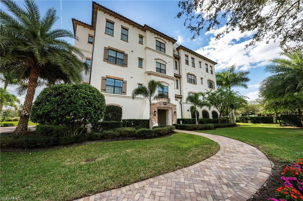 16418 Carrara WAY 101-29