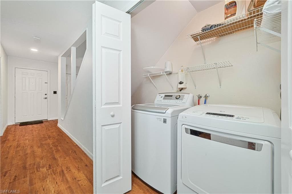 15080 Riverbend BLVD 802-27