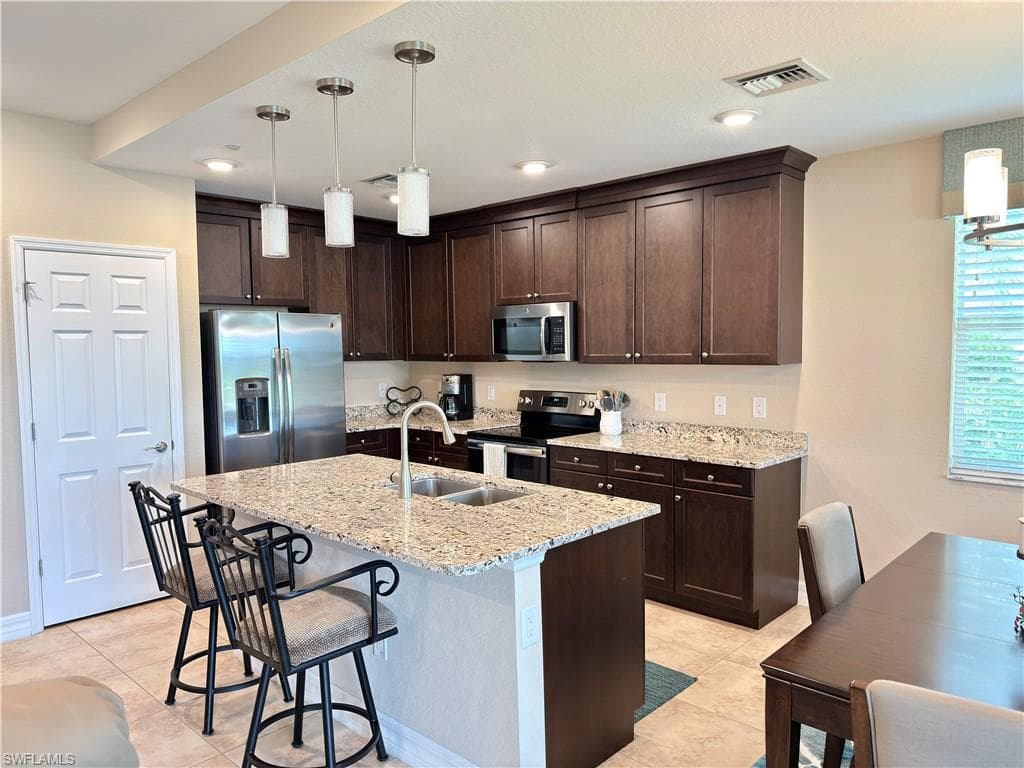 3740 Pebblebrook Ridge CT 101-1