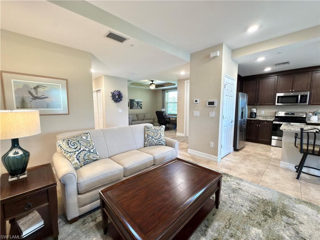 3740 Pebblebrook Ridge CT 101-18