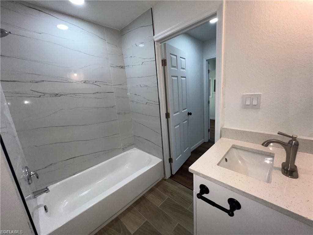 1270 Allen ST B-5