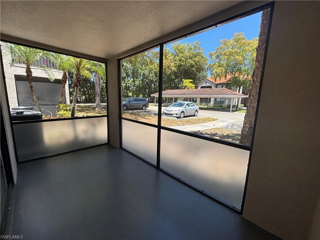2094 Arbour Walk CIR 3015-14