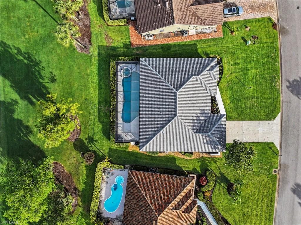 4618 Ashton CT-1