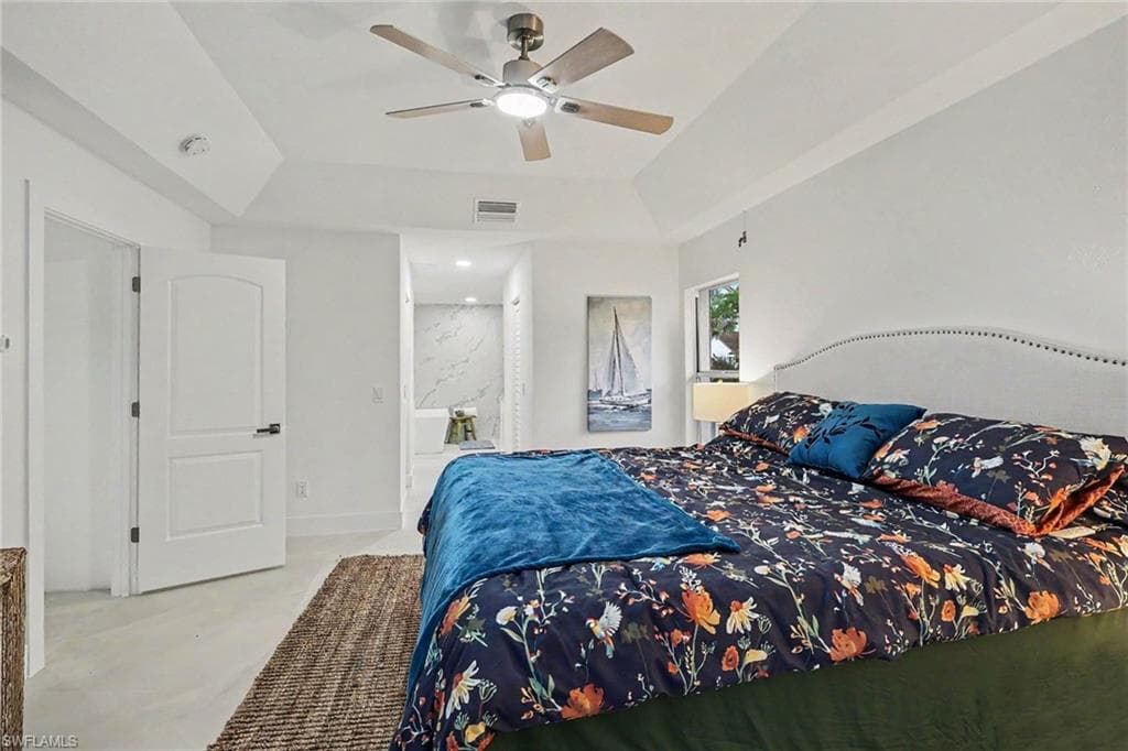 4618 Ashton CT-23