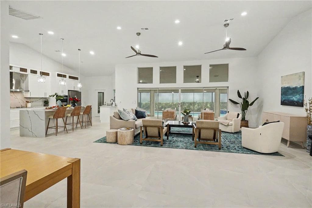 4618 Ashton CT-29