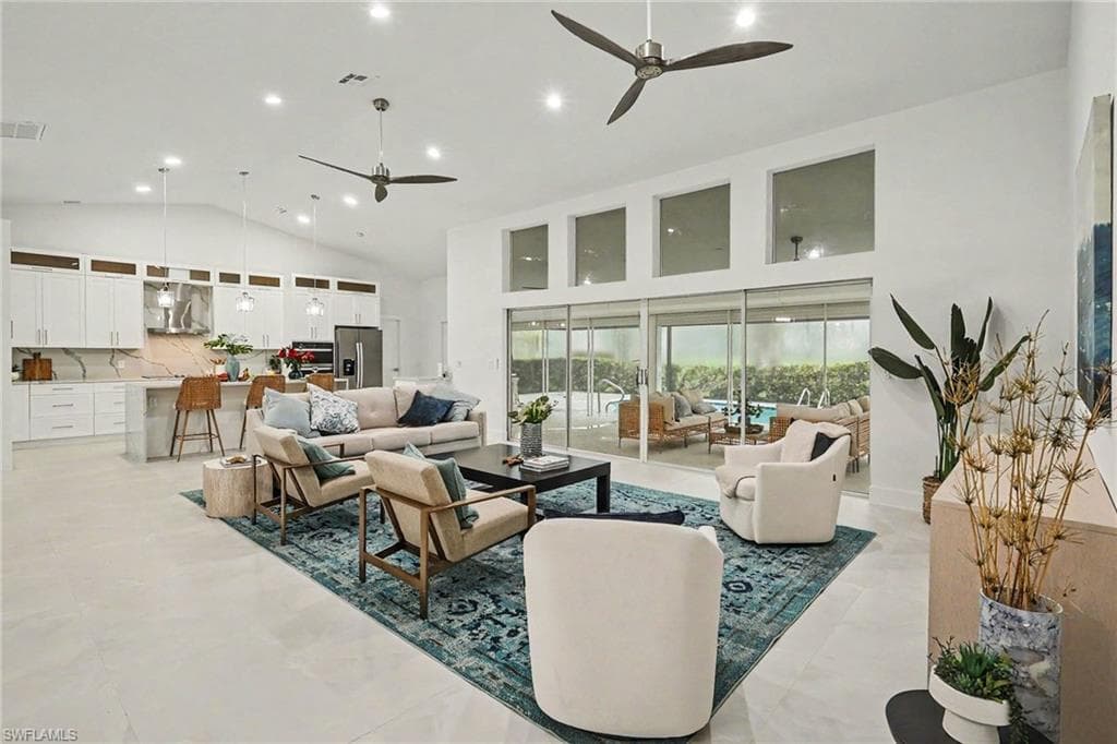 4618 Ashton CT-30