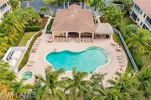 6050 Jonathans Bay CIR 102-36