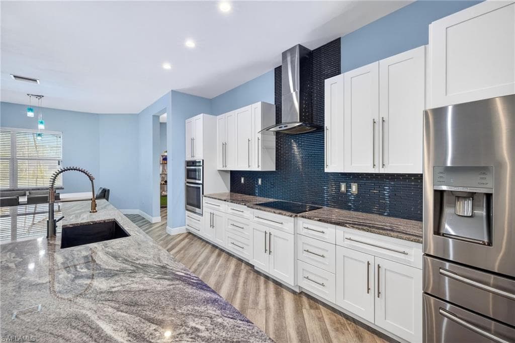 24000 Claire ST-15