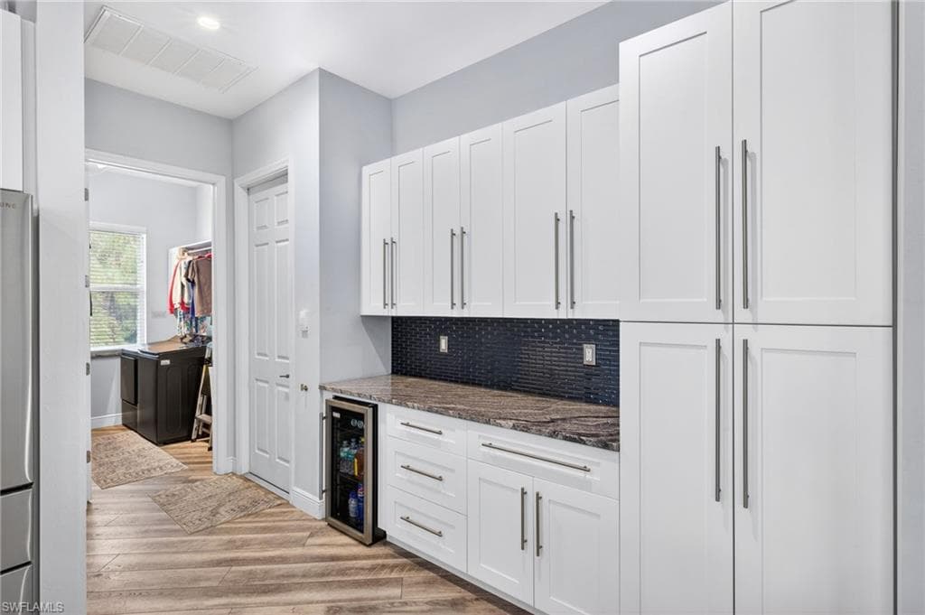 24000 Claire ST-17